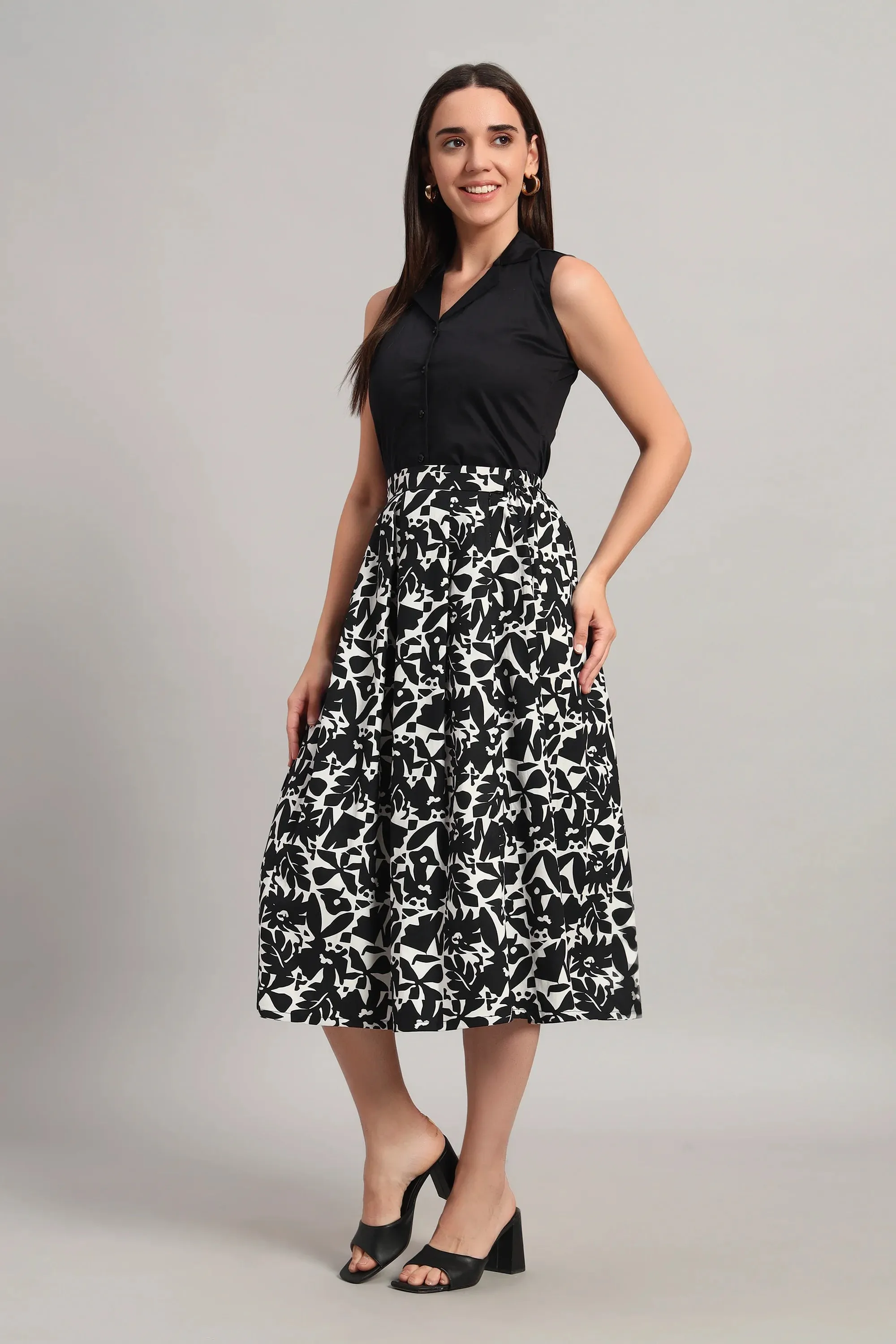 Monochrome Bloom Skirt Set