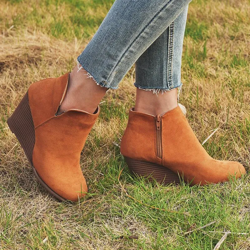 Women Winter Fashion Medium High Leopard Suede Wedge Boots