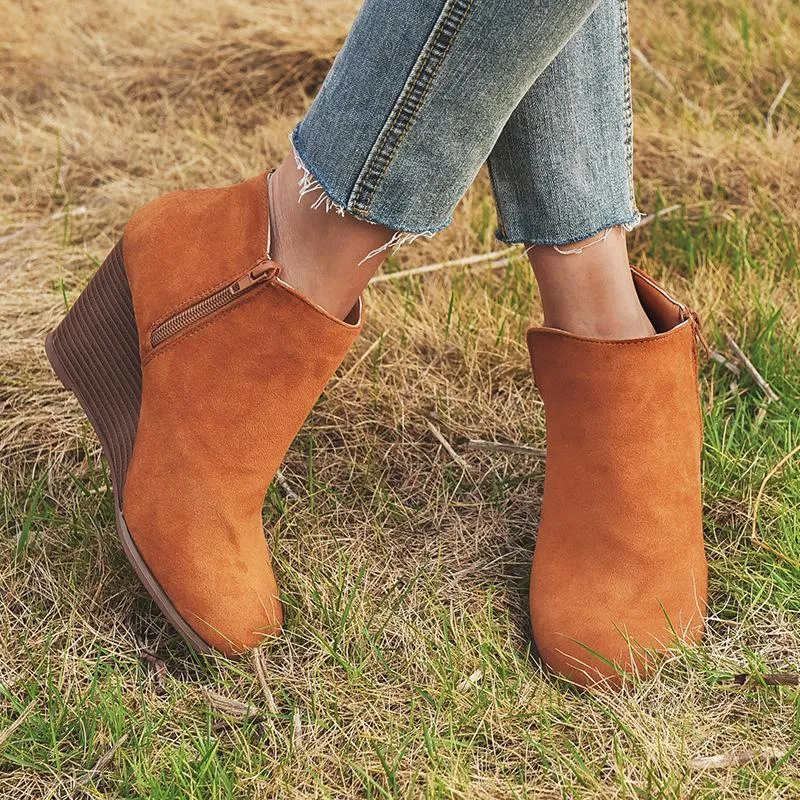 Women Winter Fashion Medium High Leopard Suede Wedge Boots