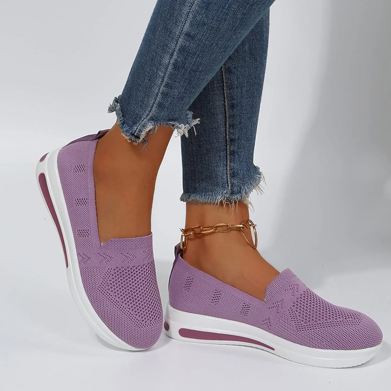 Women's Slip On Sneakers Shoes Closed Toe Walking Sneakers Thick Sole Running Hiking Sneaker Beach Summer Sandals